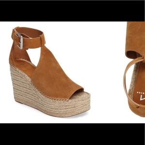 Marc Fisher wedges